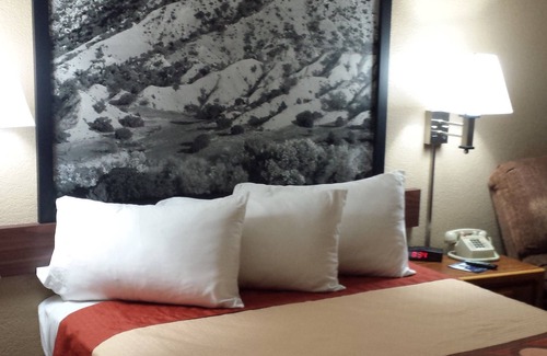 Las Cruces Hotel | Super 8 by Wyndham Las Cruces/White Sands Area