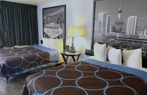 Las Vegas Hotel | Super 8 by Wyndham Las Vegas North Strip/Fremont St. Area