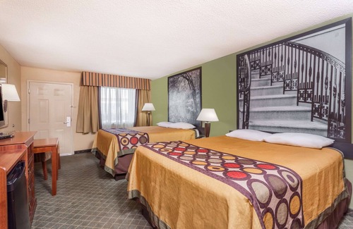 Macon Hotel | Super 8 by Wyndham Macon West