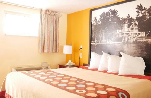 North Bergen Hotel | Super 8 by Wyndham North Bergen NJ/NYC Area