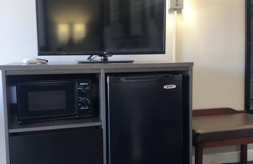 Orangeburg Hotel | Super 8 by Wyndham, Orangeburg
