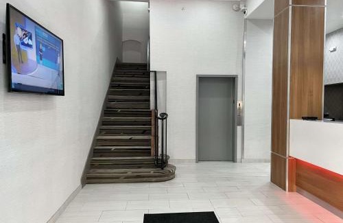 Theater District Hotel | Super 8 by Wyndham San Francisco/Union Square Area