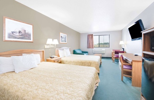 Sisseton Hotel | Super 8 by Wyndham Sisseton