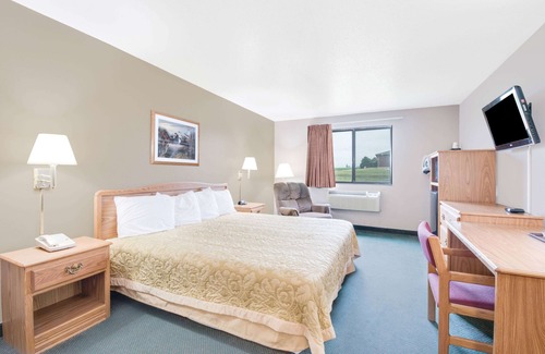 Sisseton Hotel | Super 8 by Wyndham Sisseton