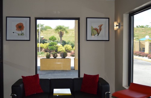 Stockbridge Hotel | Super 8 by Wyndham Stockbridge