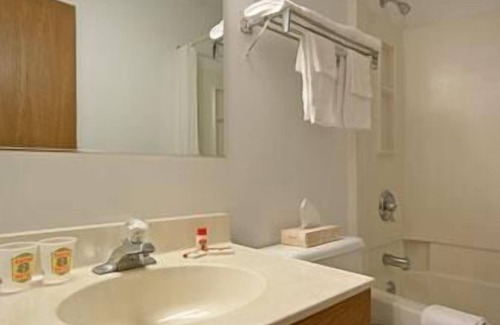East Stroudsburg Hotel | Super 8 by Wyndham East Stroudsburg/Poconos