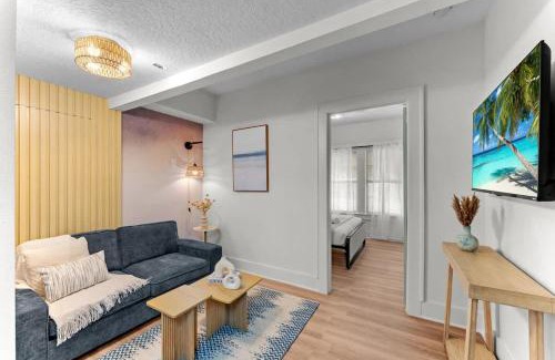 Historic Downtown Kissimmee House | SUPER BOHO - LAKE TOHO FISHiNG CIVIC CeNTER