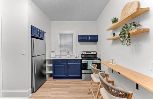 Historic Downtown Kissimmee House | SUPER BOHO - LAKE TOHO FISHiNG CIVIC CeNTER