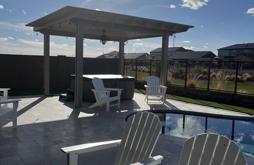 Camino a Lago House | Super Bowl Home