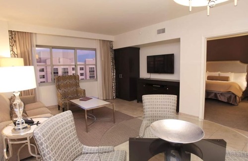 Enterprise Condo | Super Bowl Week in Las Vegas. 2-bedroom sleeps 8 to 12!