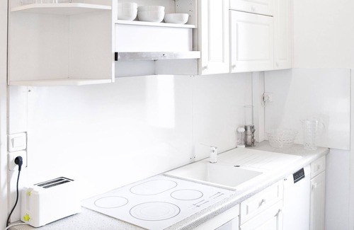 Vernier Apartment | SUPER CENTRAL FLAT - Right by Nice City Station !