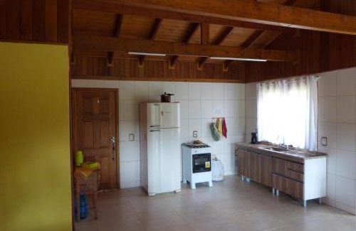Jardim Europa House | Super Chalé com Linda Vista para as Montanhas!