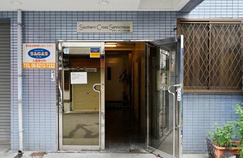 Sennichimae Apartment | Super close to Dotonbori! Great location room#401
