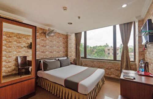 Kolkata Hotel | Super Collection O Raj Darbar Near City Centre