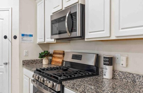 Loughman House | Super Comfy- 7BD 5 5BA Sleep s 22 w Amenities