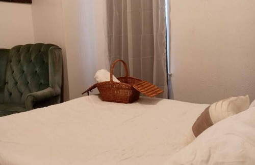 Detroit House | Super Comfy Room at a Great Location