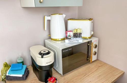 Windsor Apartment | Super Cool Flats in Windsor with Parking and EV