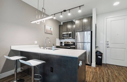 Legacy Park Apartment | Super Cozy 1-bedroom apartment in perfect Plano with fitness room, AC