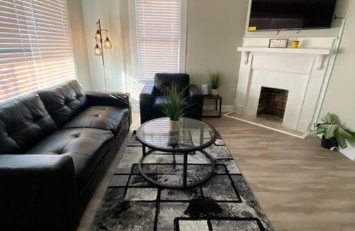 Greenville House | Super Cozy Home Near Downtown Greenville & ECU!