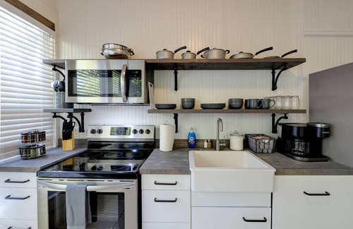 Starkville House | Super Cute Studio - New 2023 Football Rates!