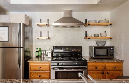 Kirkwood Condo | Super-Efficient Studio with Full Kitchen, Balcony & Smart Sleeping Options