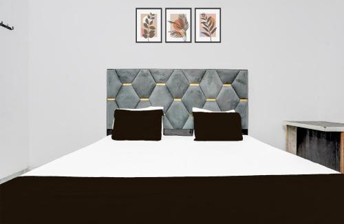 Khattalwada Hotel | Super Hotel O Galaxy Hotel