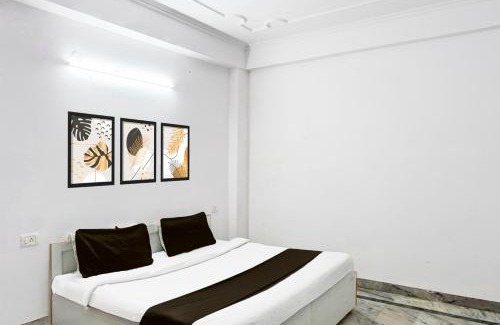 Sector 18 Hotel | Super Hotel O Maharaja Near By Vinayak Hospital Gali No-5