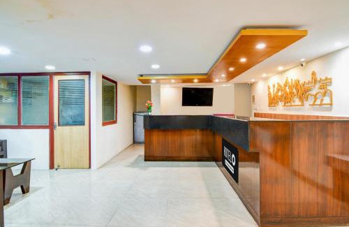 Ballygunge Hotel | Super Hotel O Sarat Bose Road formerly Shree Guest House