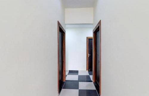 Gomti Nagar Hotel | Super Hotel O Shimla Grand