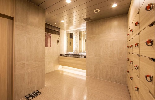 Nishi Hotel | Super Hotel Premier Osaka Honmachi