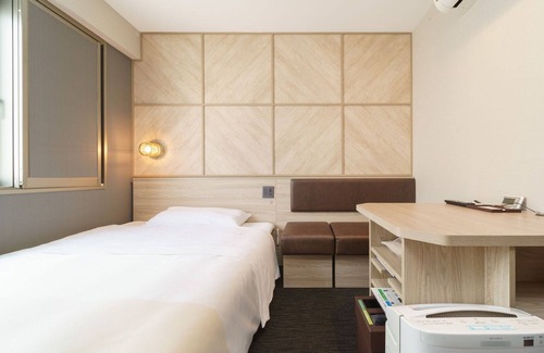 Nishi Hotel | Super Hotel Umeda Higobashi