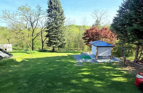 Hummelstown House | Super house in Hershey to celebrate