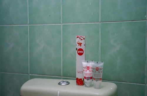 Palembang Hotel | Super OYO 1173 Hotel Shofa Marwah