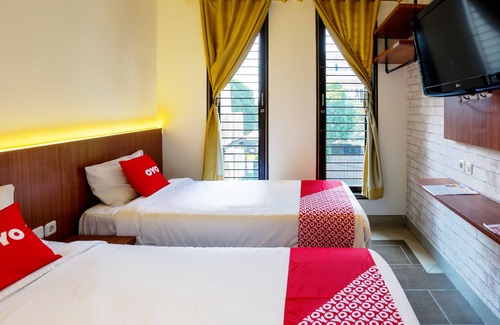 Jakarta Hotel | Super OYO 3109 Point Inn