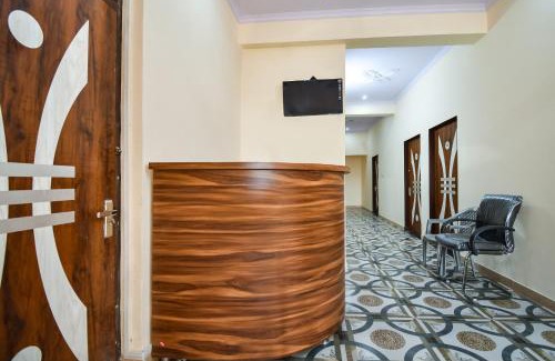 Mansarovar Hotel | Super OYO 70183 Sai Kripa Lodging