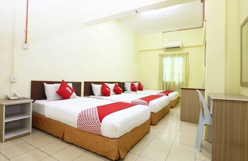 Bandar Kota Bharu Hotel | Super OYO 89651 Harmoni Hotel