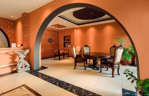 Trung Hoa Nhan Chinh Hotel | Super OYO Capital O 1173 Le Grand Hanoi Hotel - The Ruby