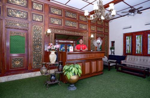 Laweyan Hotel | SUPER OYO Capital O 1644 Hotel Griya Kencana
