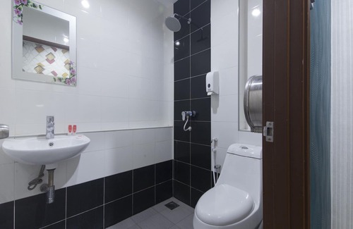 Pasir Pinji Hotel | Super OYO Capital O 804 Hotel Pinji