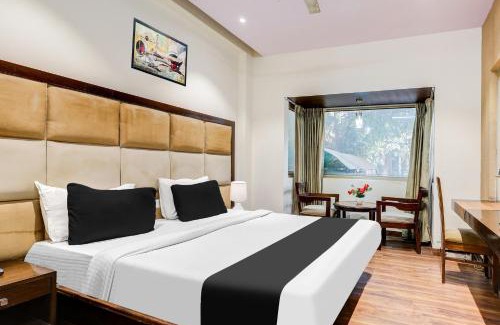 DLF City Hotel | Super Townhouse Oak Sector 25 Gurgaon