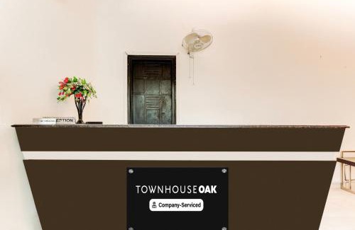 DLF City Hotel | Super Townhouse Oak Sector 25 Gurgaon