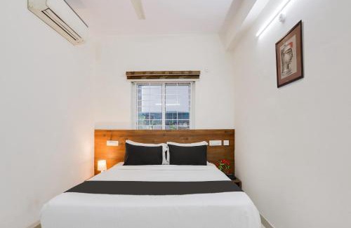 Hyderabad Hotel | Super Townhouse Sri Nirvana Grand