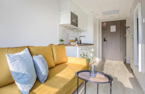 Ursynow Apartment | SuperApart Modern Stay Ursynów Pileckiego