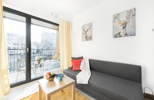 Zoliborz Apartment | SuperApart Rydygiera, Pet-friendly with Patio & Self Check-in