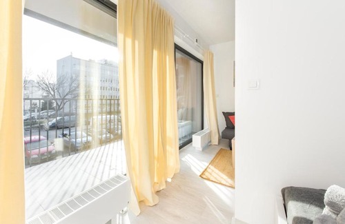 Zoliborz Apartment | SuperApart Rydygiera, Pet-friendly with Patio & Self Check-in