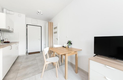 Zoliborz Apartment | SuperApart Rydygiera, Pet-friendly with Patio & Self Check-in