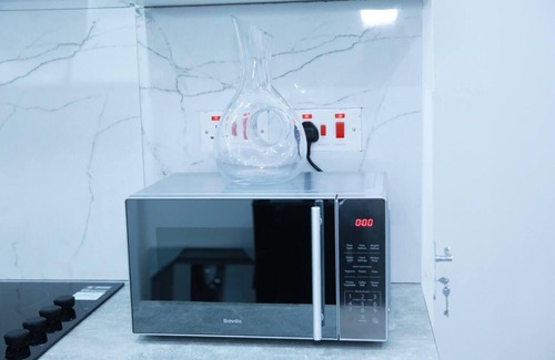 Roxbourne Apartment | Superb 1-bed Apartment in Harrow