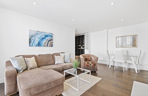 Stockwell Apartment | Superb 2 Bedroom Flat in Clapham