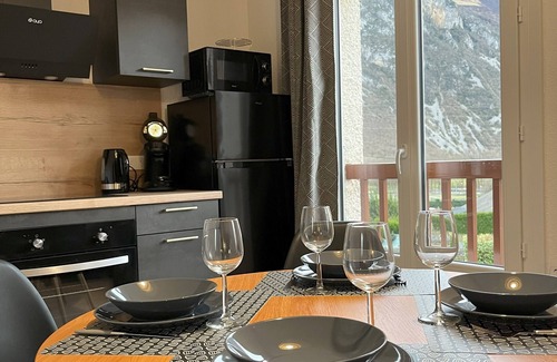 Bielle Apartment | Superb 2-room apartment with mountain views and indoor pool