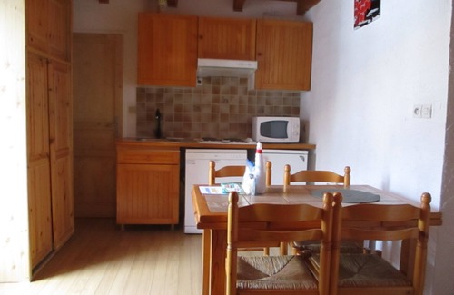 Saint-Sorlin-d'Arves Apartment | Superb 4/5 pers apartment in family chalet summer swimming pool